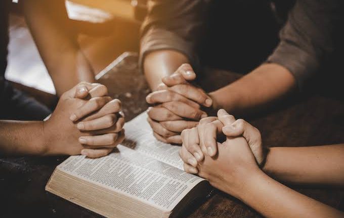 A Guide to Praying the Scripture: Deepening Spiritual Connection